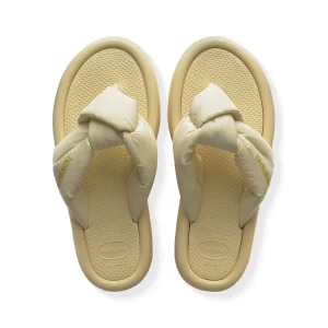 Havaianas Over Puffed Up Buttercream
