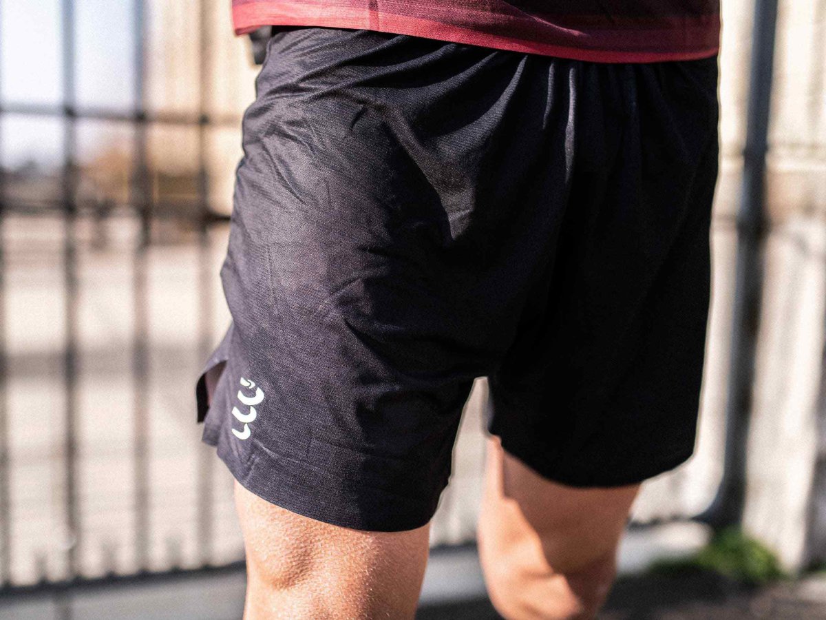 COMPRESSPORT TRAIL RACING SHORT BLACK - Image 6